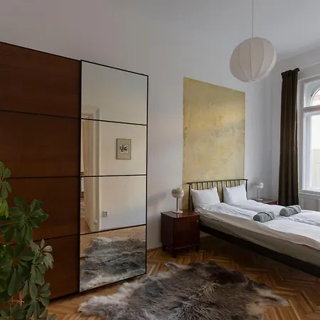 N51 Cityscape Serenity By Nw Budapest